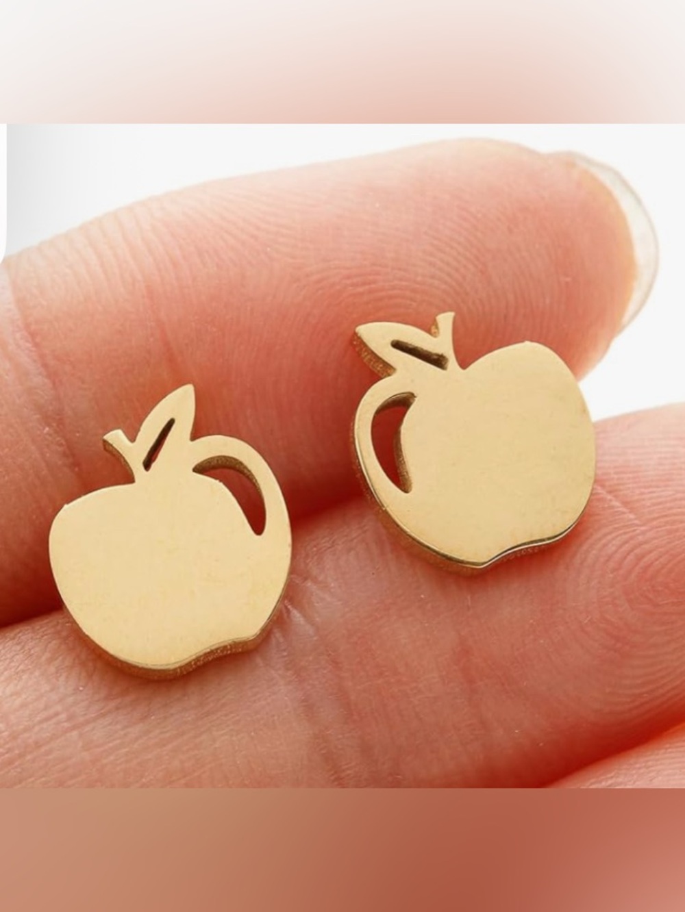 Adorable Neiman Marcus 18KT Gold Vermeil Apple Stud earrings
